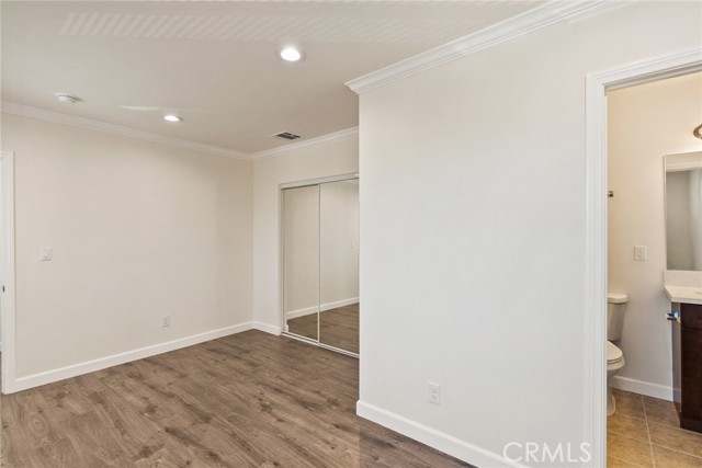 Detail Gallery Image 12 of 34 For 136 N Rampart Bld #3,  Los Angeles,  CA 90026 - 3 Beds | 2 Baths