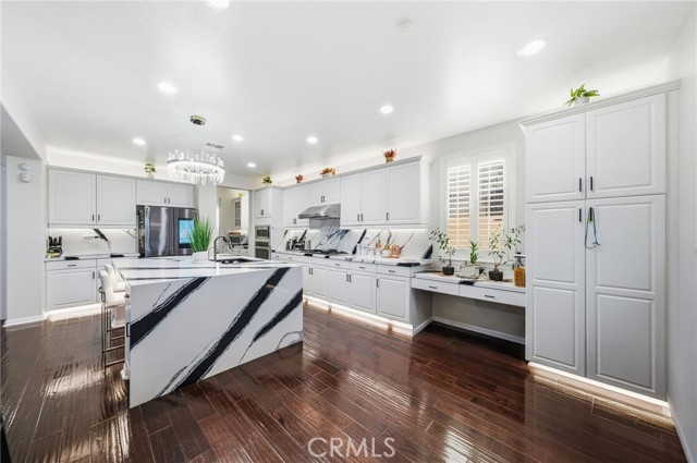 Detail Gallery Image 30 of 74 For 35409 Summerholly Ln, Murrieta,  CA 92563 - 6 Beds | 4/1 Baths