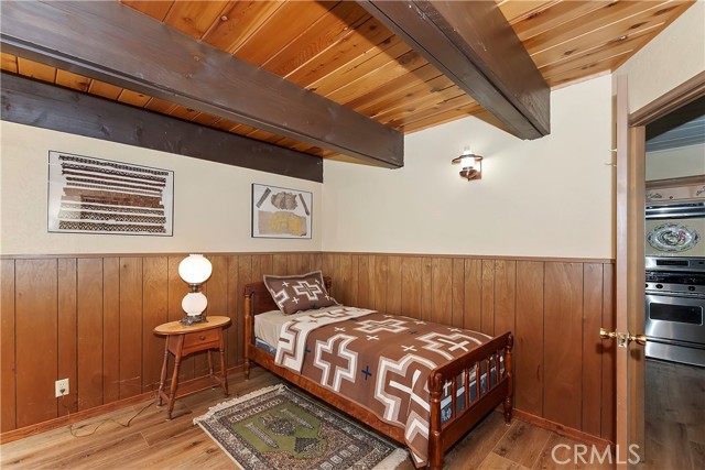 Detail Gallery Image 15 of 70 For 28938 Mammoth Dr, Lake Arrowhead,  CA 92352 - 3 Beds | 2/1 Baths