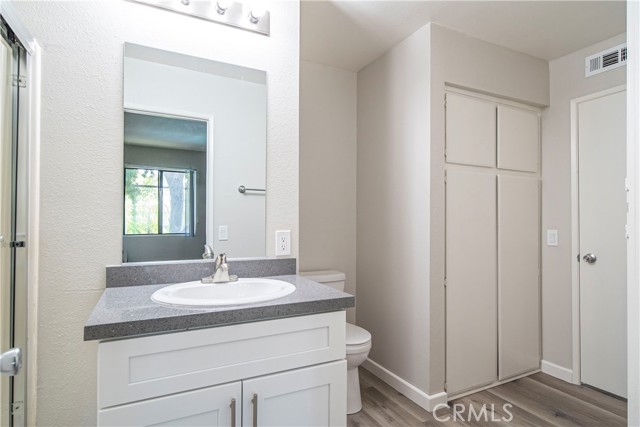 Detail Gallery Image 6 of 8 For 3420 Falcon St. #213,  Pomona,  CA 91767 - 2 Beds | 2 Baths