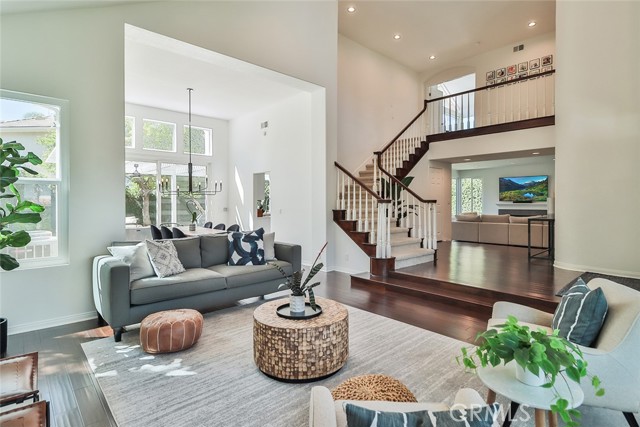 2505 Peachwood Place, Westlake Village CA: https://media.crmls.org/medias/050c9fb3-754b-4d44-83da-4845dfa9395a.jpg