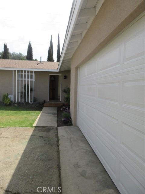 1416 Carmelita Court, Upland CA: https://media.crmls.org/medias/050ccad1-891b-4a68-af33-8d227cca8193.jpg