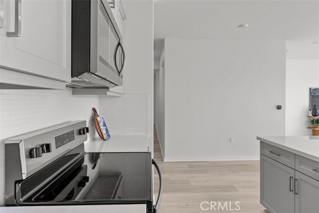 9665 Larimar Court, Riverside CA: https://media.crmls.org/medias/050d88a9-48f3-4d06-955e-3a7d04f19da7.jpg