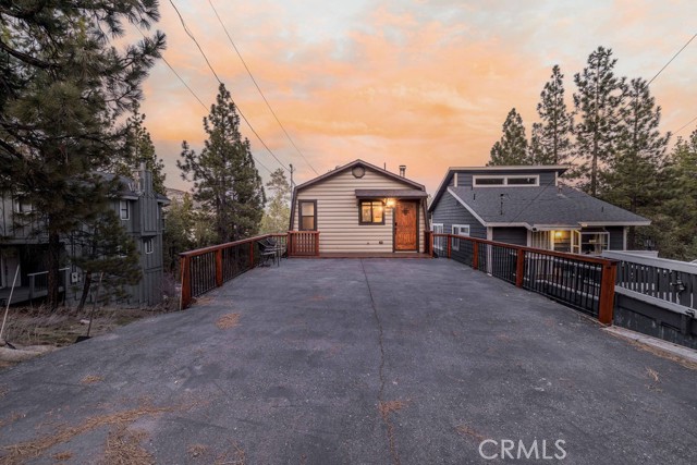 Detail Gallery Image 3 of 37 For 114 Winding, Big Bear City,  CA 92314 - 2 Beds | 1/1 Baths