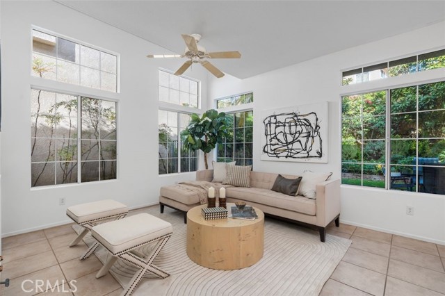 Detail Gallery Image 21 of 36 For 3015 E Avenida De Los Arboles, Thousand Oaks,  CA 91362 - 3 Beds | 2/1 Baths