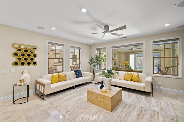 Detail Gallery Image 8 of 45 For 108 Grassblade, Irvine,  CA 92618 - 4 Beds | 4/1 Baths