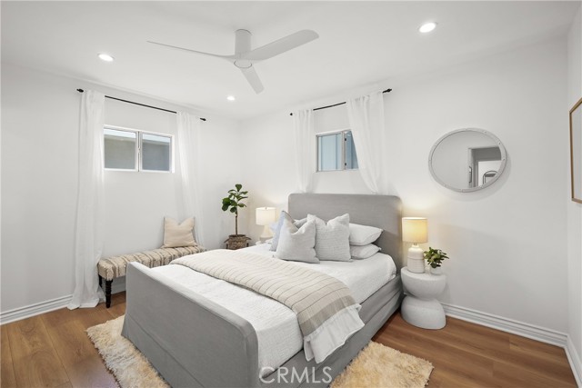 2482 New York Drive, Altadena CA: https://media.crmls.org/medias/050f6a16-f515-49ab-bd71-8e8c0d36bae4.jpg