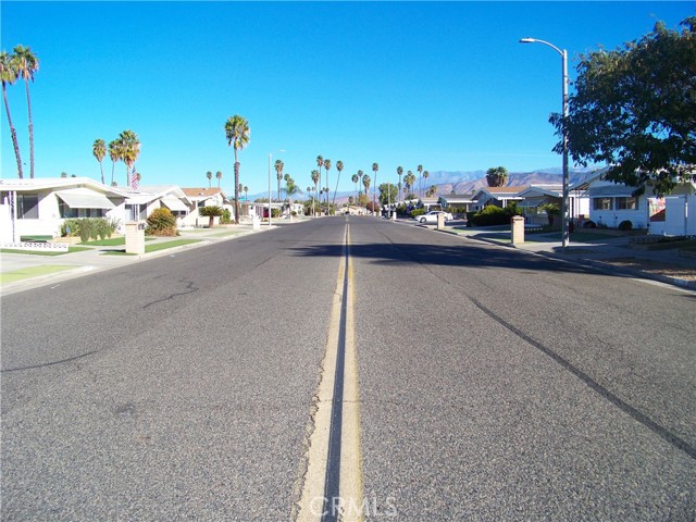 Detail Gallery Image 33 of 34 For 1045 S Elk St, Hemet,  CA 92543 - 3 Beds | 2 Baths