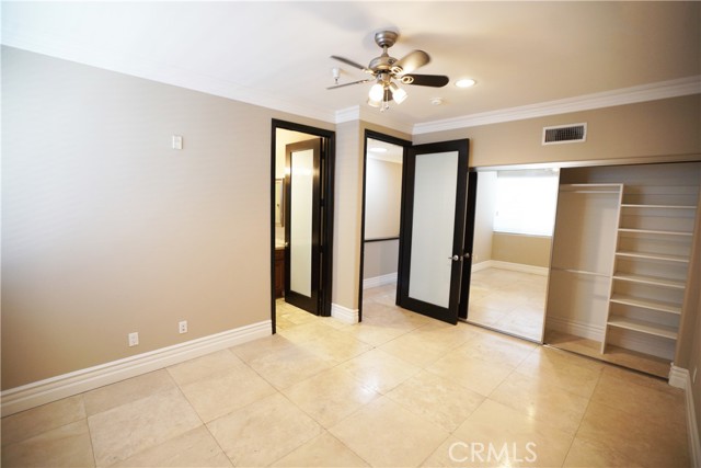 18245 Burbank Boulevard, Tarzana CA: https://media.crmls.org/medias/05114b8b-5410-45e5-8b5b-9866966c93ba.jpg