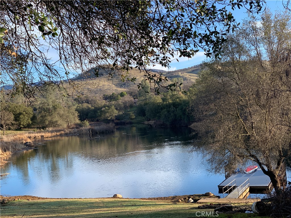 https://media.crmls.org/medias/05122038-b63f-4b57-9ebb-871b8679b038.jpg?preset=X-Large