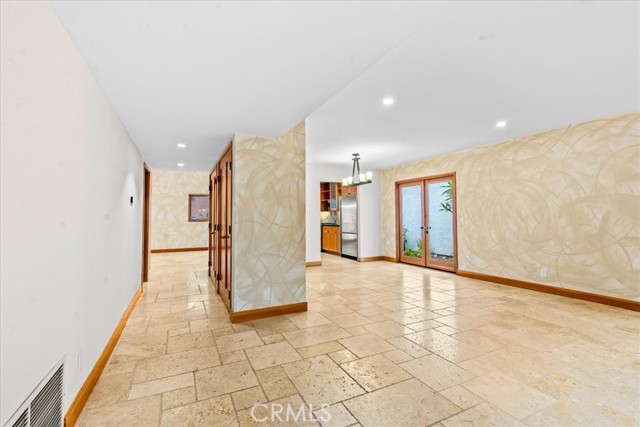 Detail Gallery Image 5 of 19 For 19251 Sierra Cadiz Rd, Irvine,  CA 92603 - 3 Beds | 2 Baths