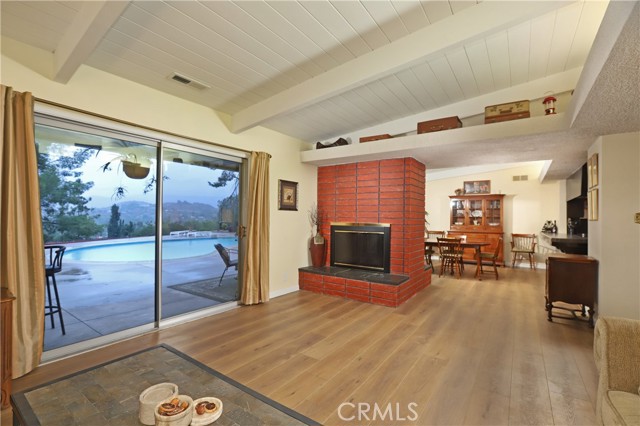 10447 Ditson Street photo 5