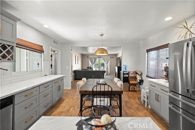 2608 Temple Lane, Bakersfield CA: https://media.crmls.org/medias/051381e7-6db9-49c4-8650-5f5d13a5de18.jpg
