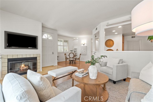 7291 Coho Dr, Huntington Beach CA: https://media.crmls.org/medias/0513e325-9781-4fd2-8e51-baa61237b4f5.jpg