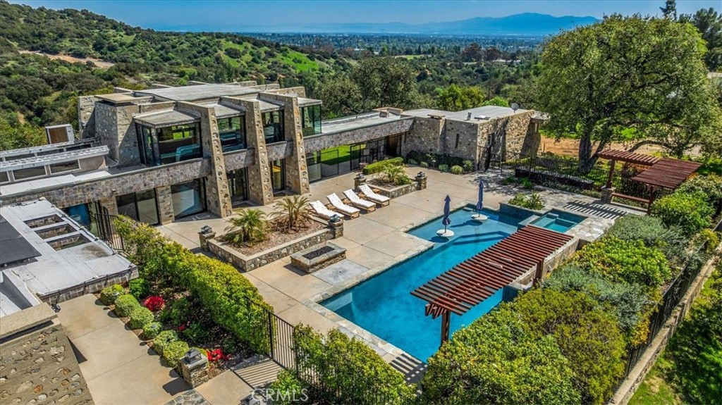 5000 Live Oak Canyon Road