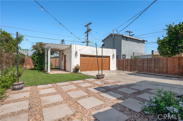 607 West 111th Place photo 19