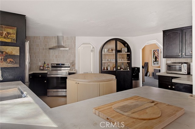 Detail Gallery Image 19 of 66 For 951 Osprey Ln, Lake Arrowhead,  CA 92352 - 4 Beds | 4 Baths