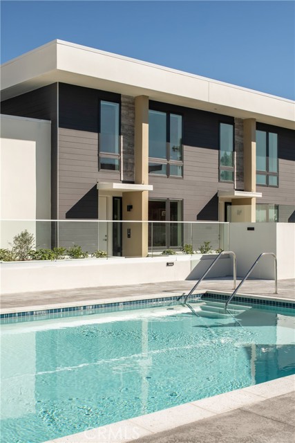 380 Cordova Street, Pasadena CA: https://media.crmls.org/medias/05149d20-80e2-400b-bf1f-52c0cc56c770.jpg