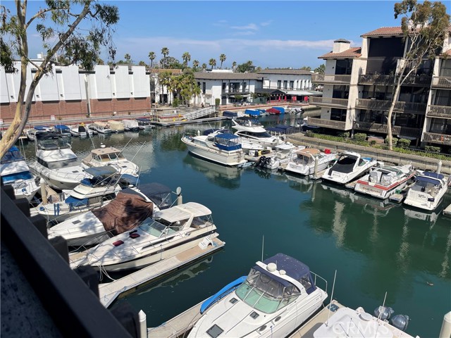 Detail Gallery Image 1 of 1 For 8324 Marina Pacifica Dr, Long Beach,  CA 90803 - 1 Beds | 1 Baths