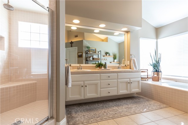 Image 30 of 55 For 2 Alamitos  