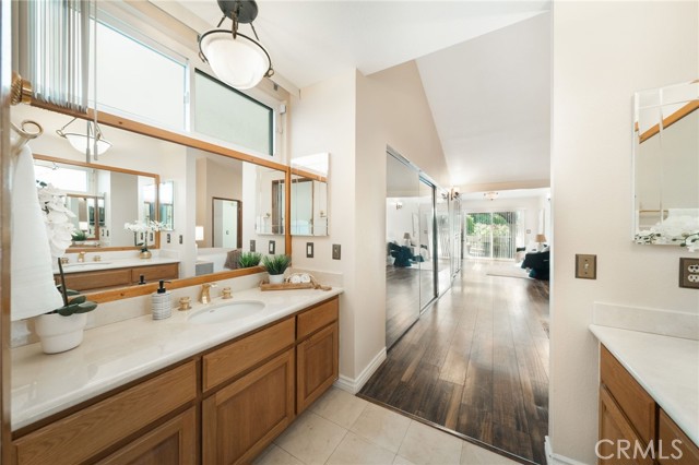 3 Bed Home for Sale in Calabasas, California