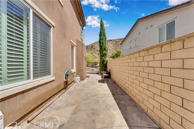 14668 Stageline Lane, Fontana CA: https://media.crmls.org/medias/051642ac-61e6-48bf-afa9-c677fa6db2da.jpg