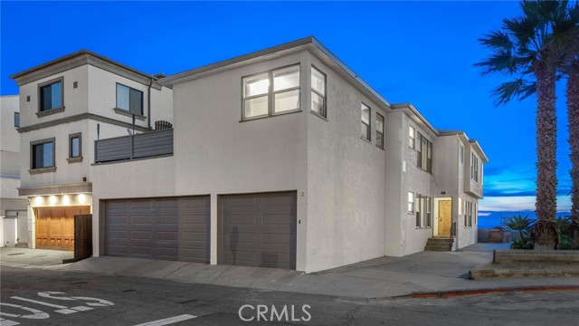 2 2nd Street, Hermosa Beach, California 90254, ,Multi-Family,For Sale,2nd Street,SB25041878