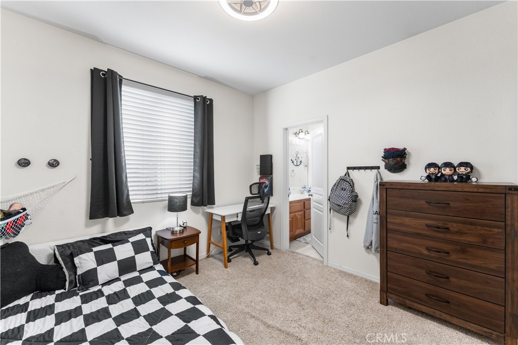 MLS #SR25268792 image #33