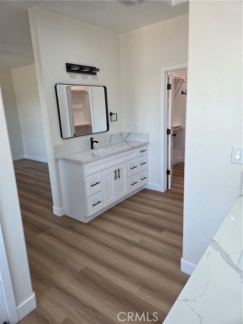 13968 Juniper Street, Hesperia CA: https://media.crmls.org/medias/051af7f9-f4d4-448f-917e-cd16e7b1e1fa.jpg