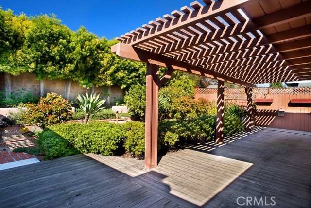 Detail Gallery Image 16 of 18 For 5437 Woodbury St, Ventura,  CA 93003 - 4 Beds | 2 Baths