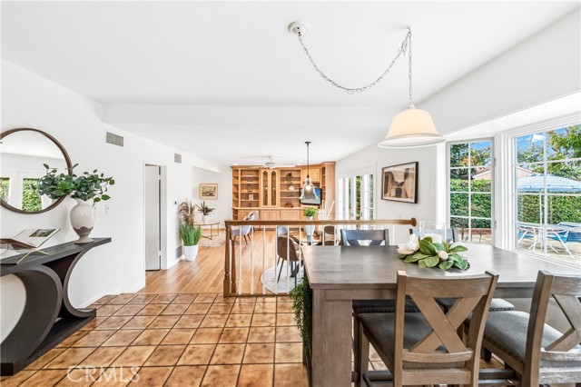 Detail Gallery Image 14 of 39 For 9355 Tanager, Fountain Valley,  CA 92708 - 4 Beds | 2/1 Baths