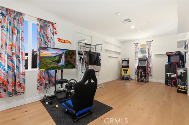 Image 21 of 72 For 2805 Santa Fiora