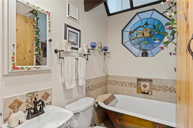 Detail Gallery Image 31 of 69 For 750 Zurich Dr, Lake Arrowhead,  CA 92352 - 4 Beds | 4/1 Baths