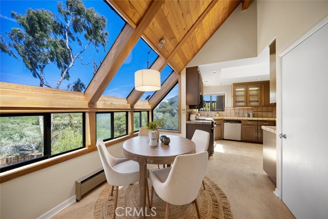 1606 Valley View Drive, Los Osos CA: https://media.crmls.org/medias/051e5f83-6e7f-4229-80c5-42a3d97d7449.jpg