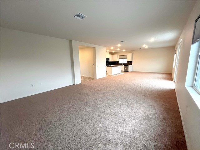 30544 Vera Cruz Circle, Winchester CA: https://media.crmls.org/medias/051e68a2-6de9-493a-8dd2-053ff255955a.jpg