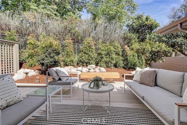 Detail Gallery Image 20 of 57 For 1500 via Arco, Palos Verdes Estates,  CA 90274 - 4 Beds | 3/1 Baths