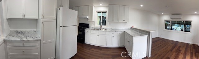 8221 Ilex Street, Fontana CA: https://media.crmls.org/medias/051ea4a4-534d-4454-be7b-ab030764e132.jpg