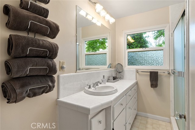 Detail Gallery Image 21 of 36 For 1833 Citrus Ave, Chico,  CA 95926 - 3 Beds | 1 Baths