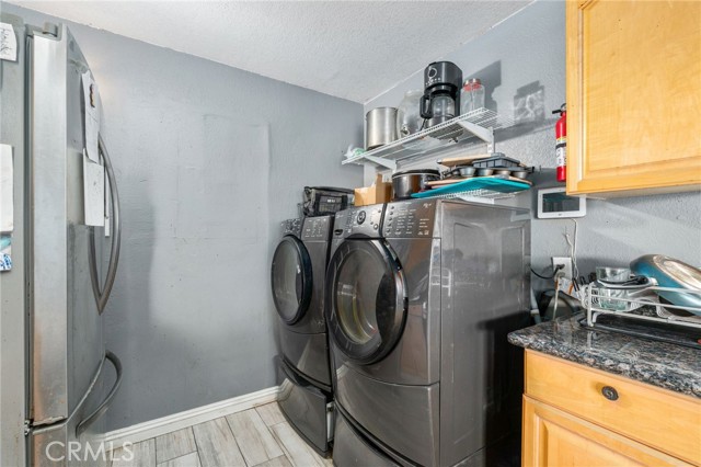 Detail Gallery Image 8 of 30 For 645 E King St, Rialto,  CA 92376 - 4 Beds | 2 Baths
