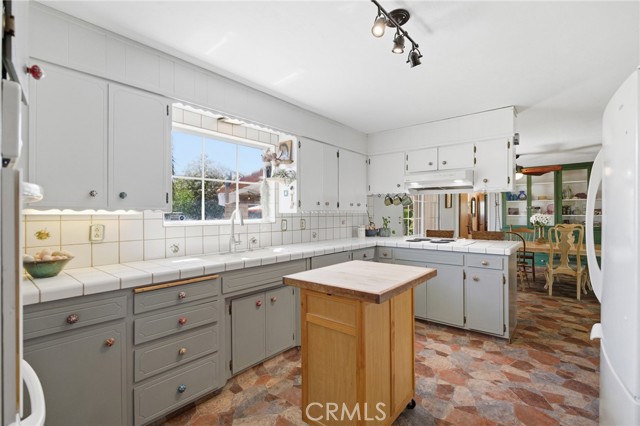 Detail Gallery Image 14 of 40 For 24065 Maria Road, Corning,  CA 96021 - 3 Beds | 2 Baths