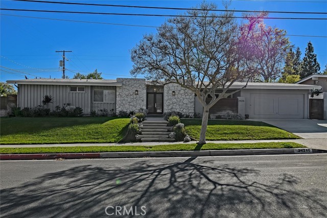 Front Image Thumbnail for CRSR26060289