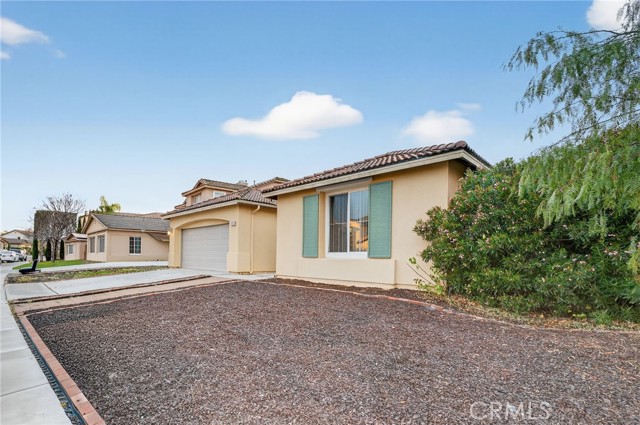 Detail Gallery Image 2 of 52 For 36171 Joltaire, Winchester,  CA 92596 - 3 Beds | 2 Baths