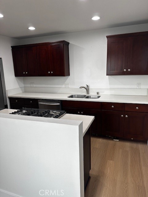 2962 Peppertree Lane, Costa Mesa CA: https://media.crmls.org/medias/05225d05-ac09-423b-9e58-d1894f4c5f85.jpg