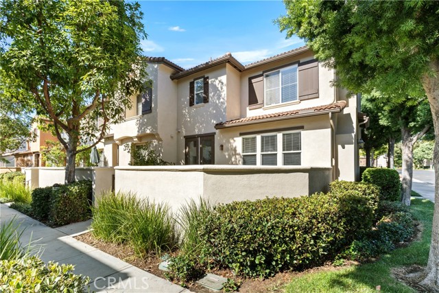 Detail Gallery Image 1 of 42 For 50 Sapphire, Irvine,  CA 92602 - 3 Beds | 2/1 Baths