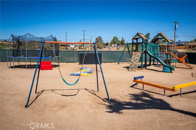 Detail Gallery Image 26 of 32 For 58650 Sun Oro Rd, Yucca Valley,  CA 92284 - 3 Beds | 2 Baths