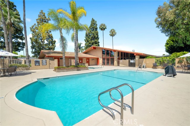1919 W Coronet Avenue, Anaheim CA: https://media.crmls.org/medias/0522db6d-7937-45d8-94ae-7908feff22f8.jpg