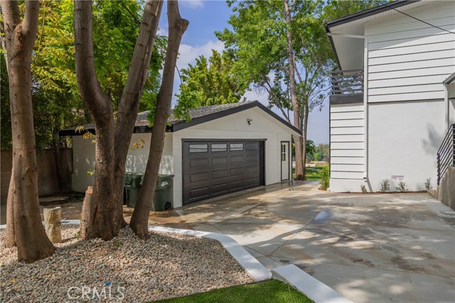 Detail Gallery Image 3 of 67 For 700 Norumbega Dr, Monrovia,  CA 91016 - 3 Beds | 2 Baths