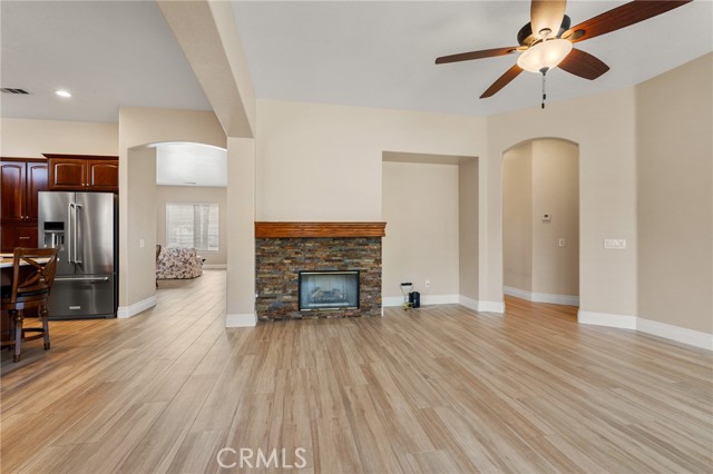 Detail Gallery Image 15 of 41 For 19377 Mt Wasatch, Riverside,  CA 92508 - 3 Beds | 2 Baths