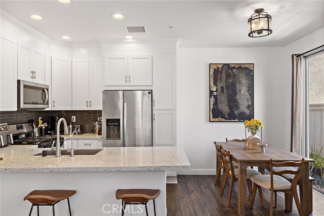 Detail Gallery Image 4 of 26 For 51 Calle De Los Ninos, Rancho Santa Margarita,  CA 92688 - 3 Beds | 2/1 Baths