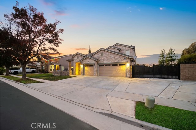 Detail Gallery Image 4 of 48 For 33557 Eugenia Ln, Murrieta,  CA 92563 - 4 Beds | 3 Baths